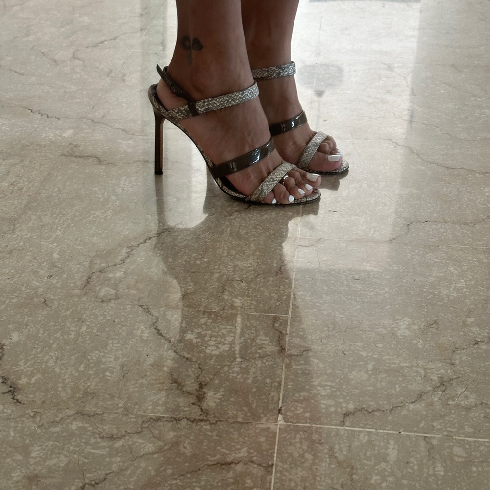 Thrifted Elegant Strappy Heels